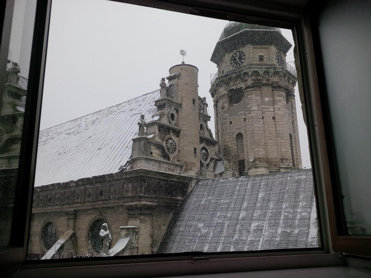Lviv Amazing Rooftop Apartment 외부 사진