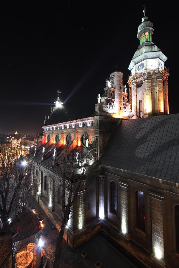 Lviv Amazing Rooftop Apartment 외부 사진