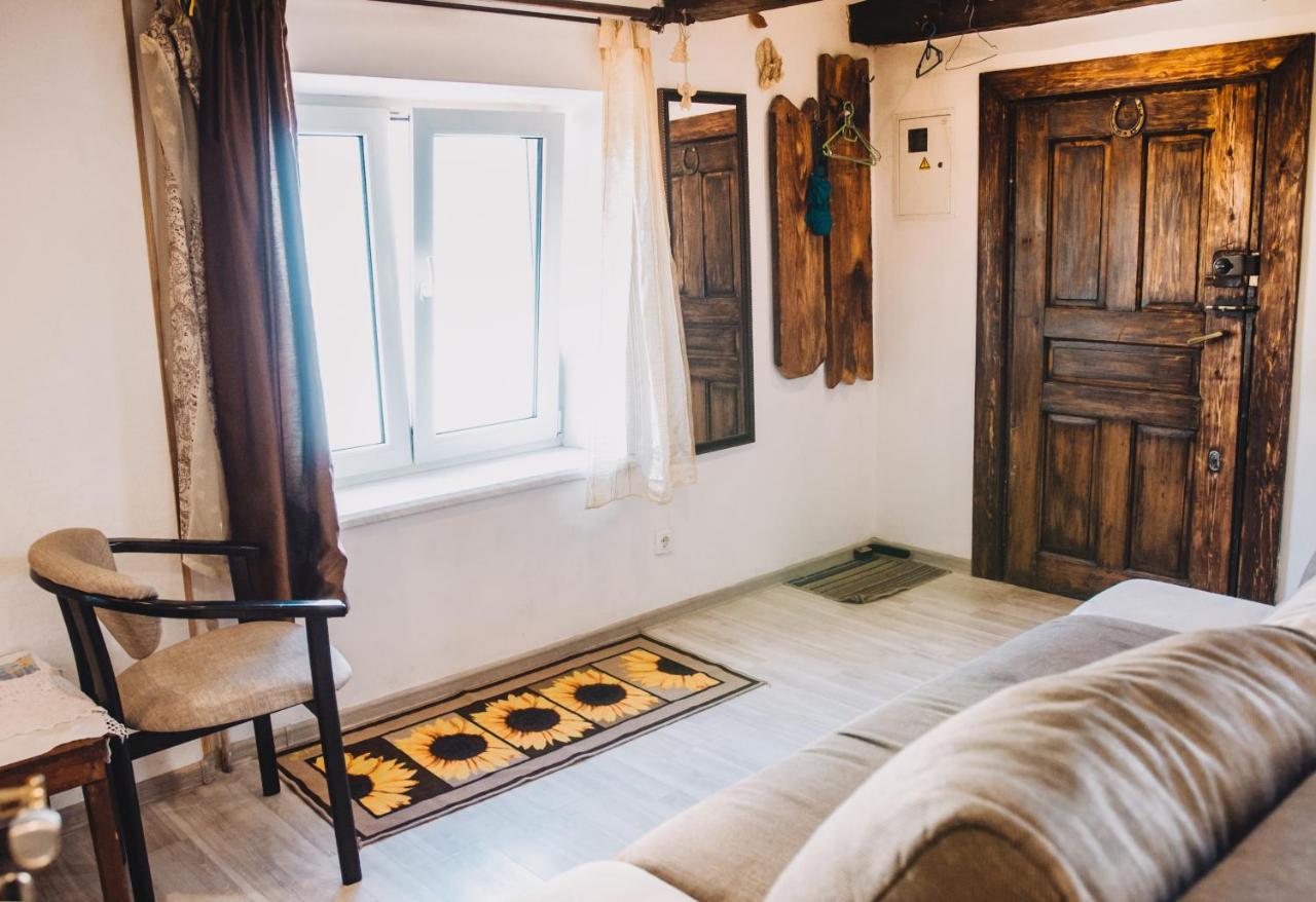 Lviv Amazing Rooftop Apartment 외부 사진